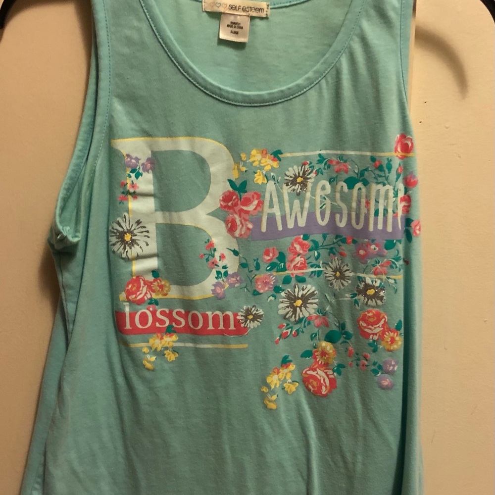 Girls sleeveless T-shirt with scarf